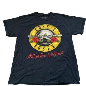 Vintage Guns N’ Roses black distressed tee shirt not this lifetime concert Sz L